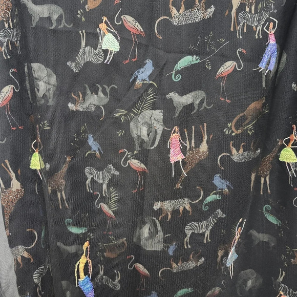 Adore women's sleeveless tunic top size large black novelty prints anima… - Picture 4 of 7